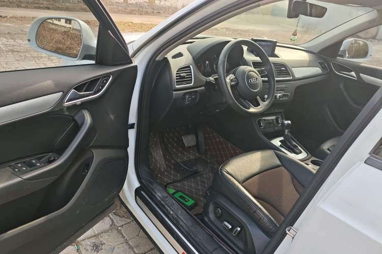 Used Audi Q3 2018 30 TFSI Fashion Edition Collector's Version
