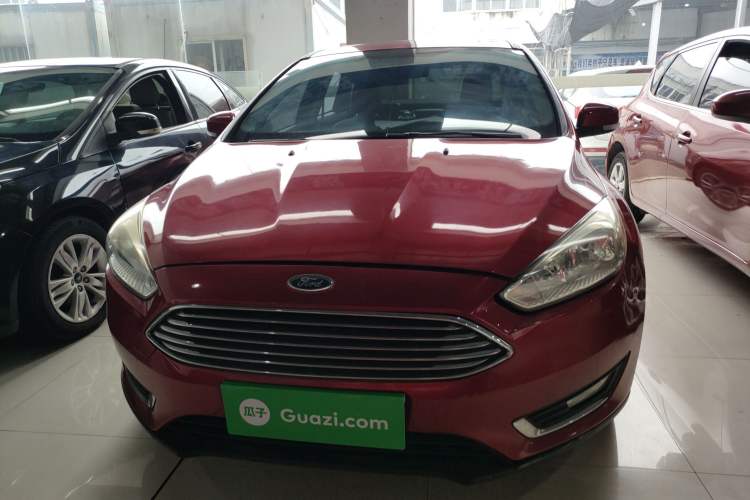 Used Ford Focus 2017 Sedan 1.6L Manual Fashion Edition Smart Drive Version
