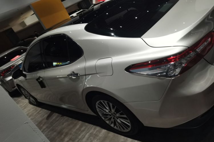 Used Toyota Camry 2019 Revised Version Dual-Engine 2.5 HG Luxury Edition
