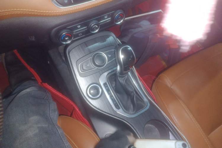 Used Chery Tiggo 7 2016 2.0L CVT YAOZHEN Edition
