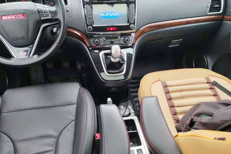 Used Haval H6 2014 Sport Version 1.5T Manual Two-Wheel Drive Elite Edition