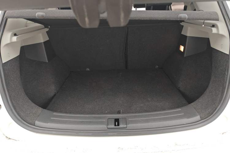 Used MG ZS 2018 1.5L Manual Comfort Edition China V Standard
