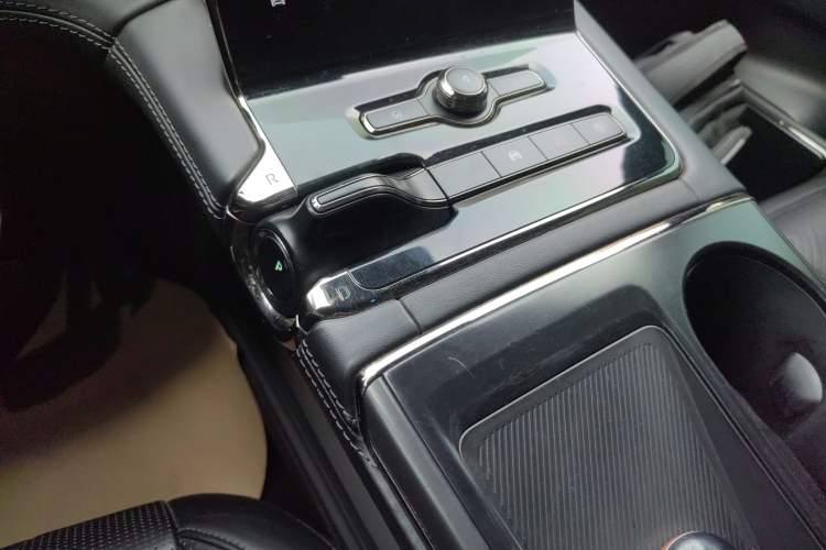 Used Nio ES8 2020 415 km Signature Edition 6-Seater Version
