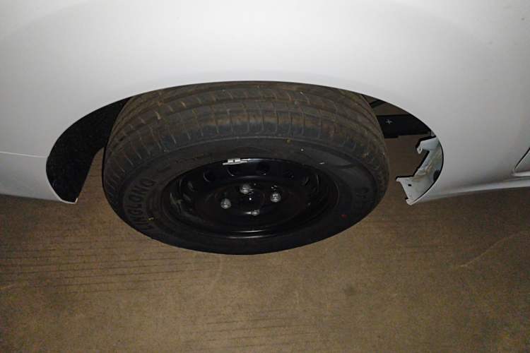 Used Wuling Hongguang New Energy 2024 All-Electric Model 300KM Practical Version