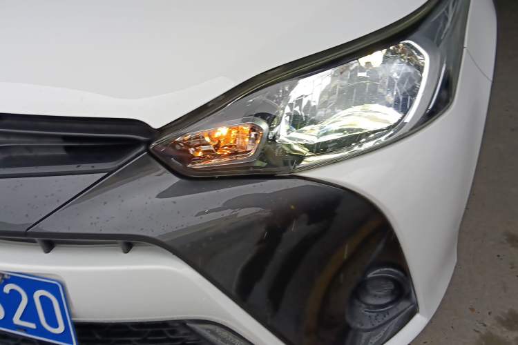 Used Toyota YARiS L 2016 Revised 1.5E CVT Charming Edition
