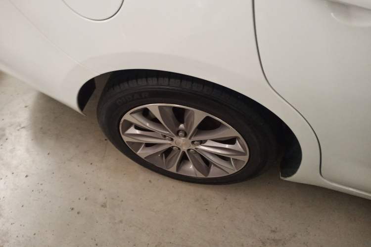 Used Chevrolet Monza 2022 320 Automatic Enjoyment Sunroof Version
