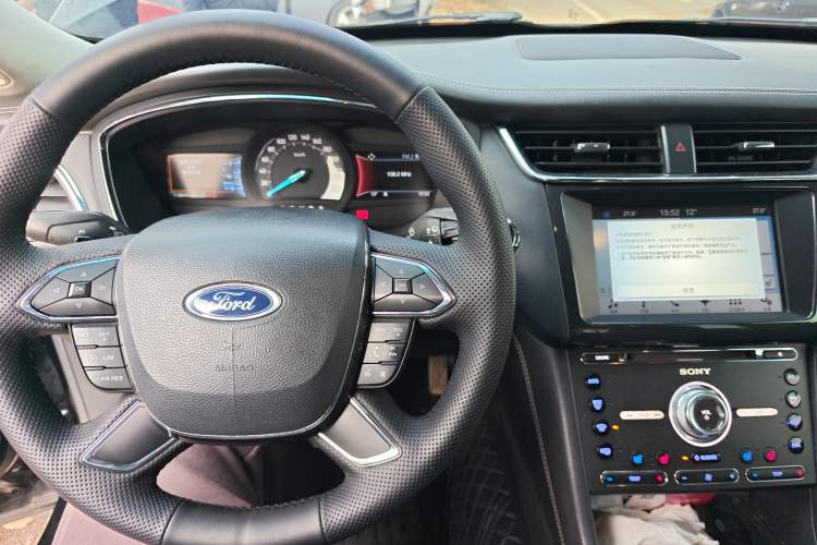Used Ford Taurus 2017 EcoBoost 245 Luxury Model
