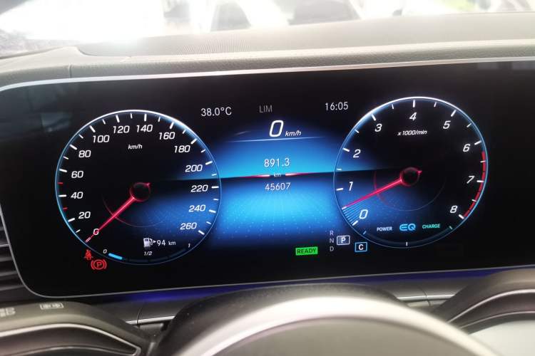 Used Mercedes-Benz GLE 2021 GLE 450 4MATIC AMG Line
