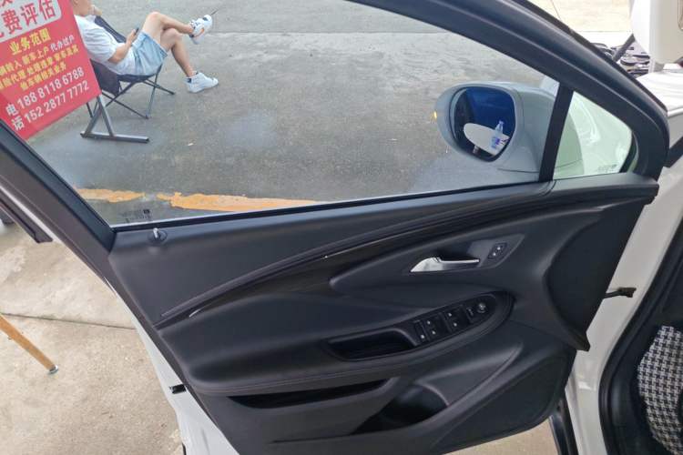 Used Buick Envision 2019 20T Two-Wheel Drive Leading Version China V Standard
