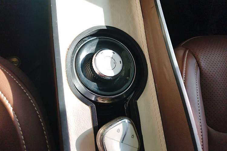 Used Wuling Bingo 2024 333 km Enjoyment Version
