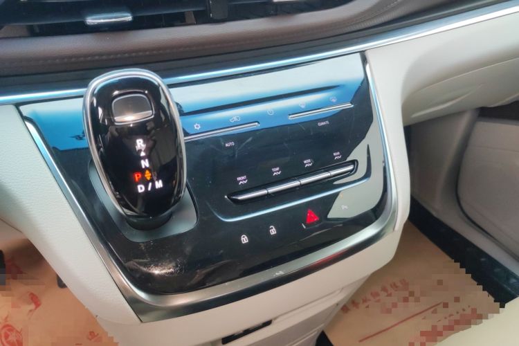 Used Buick GL8 2021 Land Cruiser Executive Class 652T Comfort Model
