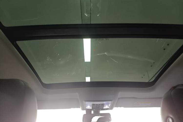 Used Volkswagen Passat 2020 330TSI Elite Edition China VI
