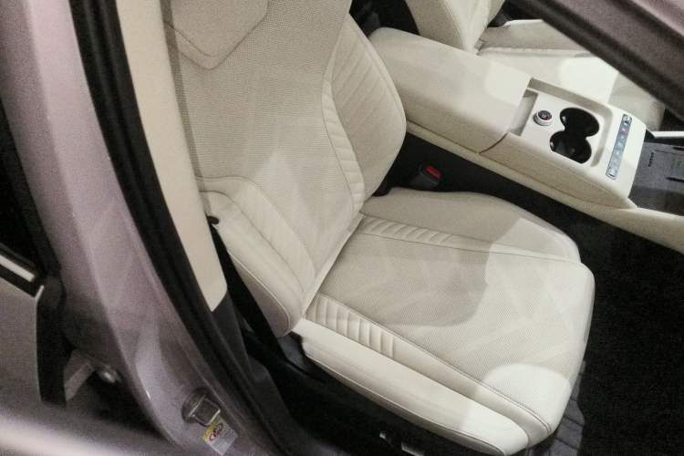 Used BYD Qin L 2025 EV 545KM Cloud Suspension Edition
