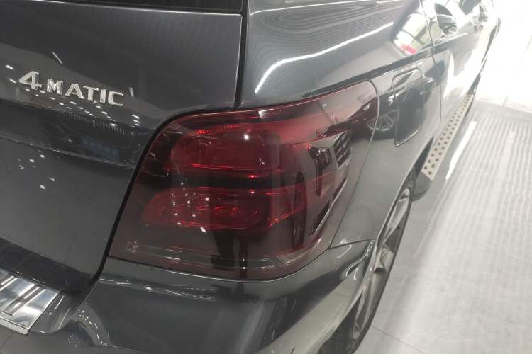 Used Mercedes-Benz GLK-Class 2013 GLK 300 4MATIC Dynamic Sunroof Model