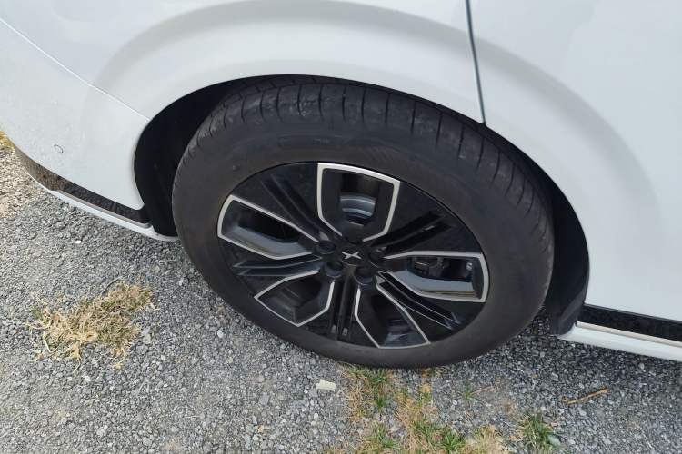 Used XPeng G9 2025 625 Long-Range Max
