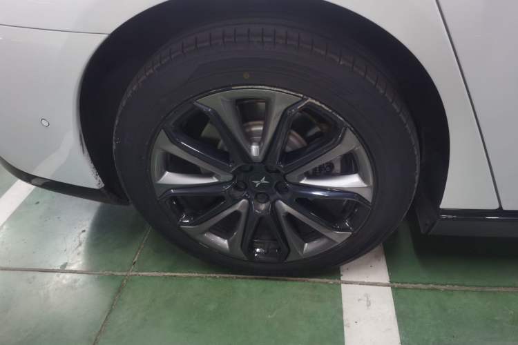 Used XPeng P7 2022 670E+
