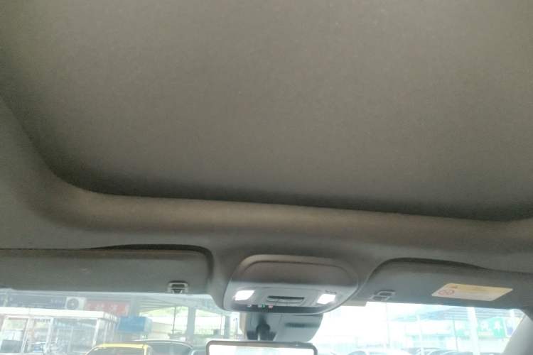 Used Buick Envision 2020 Encore S 652T Four-Wheel Drive Luxury Model
