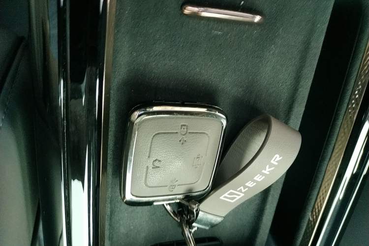 Used Zeekr MIX 2025 Long-Range Intelligent Driving Edition
