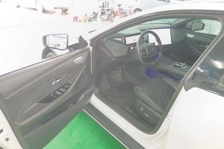 Used  SL03 2024 530 Plus Pure Electric Version
