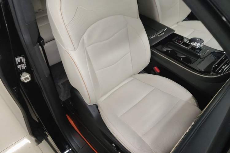 Used GAC Trumpchi M8 2023 Zongshi Series 400T Flagship Edition
