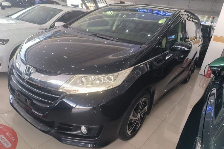 Used Honda Odyssey 2015 2.4L Supreme Edition