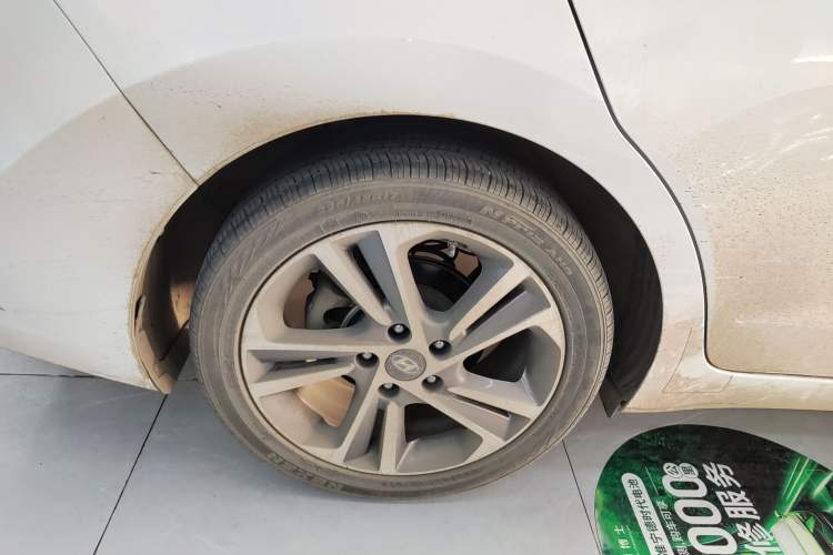 Used Hyundai Elantra 2016 1.6L Automatic ZhiXuan · Luxury Version
