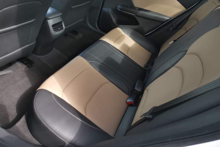 Used Chevrolet Monza 2022 320 Automatic Enjoyment Sunroof Version
