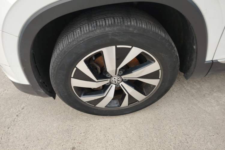 Used Volkswagen Tayron 2019 330TSI Two-Wheel Drive Luxury Model China VI Standard