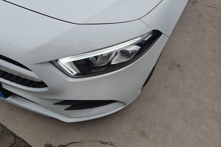 Used Mercedes-Benz A-Class 2020 Restyled A 200 L Sport Sedan Fashion Version
