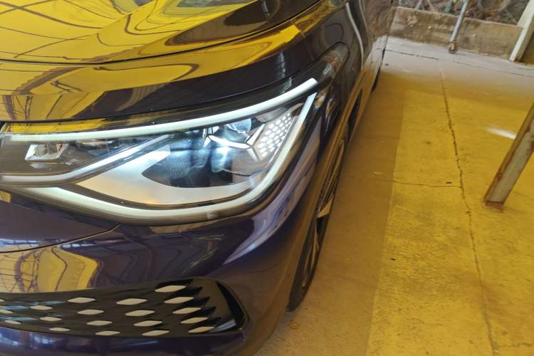 Used Volkswagen ID.6 X 2022 Intelligent Long-Range Version
