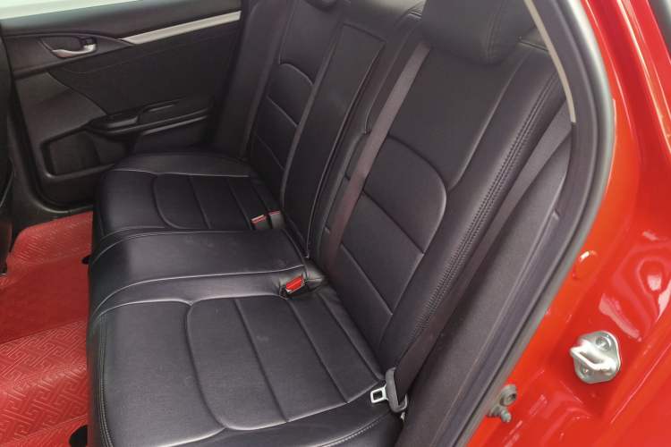 Used Honda Civic 2016 220TURBO CVT Luxury Edition
