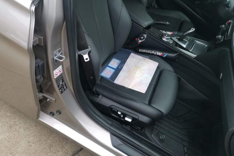 TDK.VehicleDetails.img