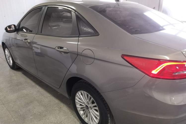 Used Ford Escort 2017 Revised Version 1.5L Manual Comfort Edition
