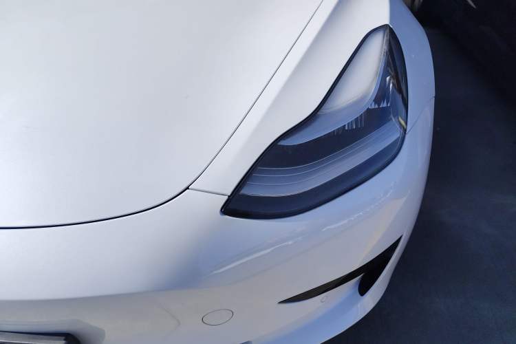 Used Tesla Model 3 2019 Standard Range Rear-Drive Upgraded Version
