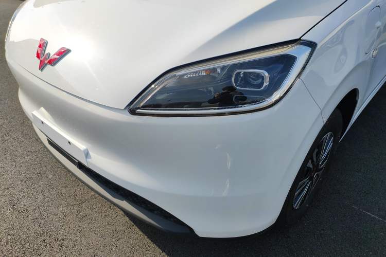 Used Wuling Hongguang New Energy 2024 All-Electric Model 300KM Standard Version