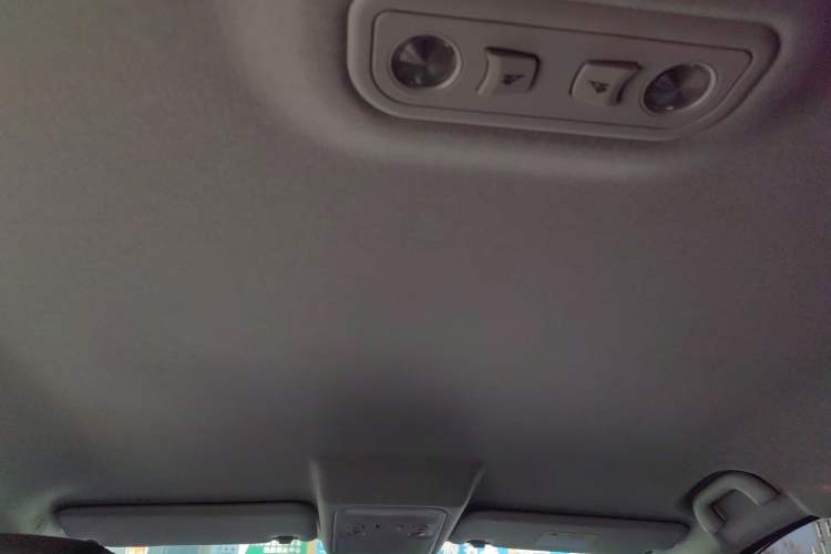 Used FORTHING T5 2022 Shengshi Edition 1.5T Automatic Dream Version Five Seats
