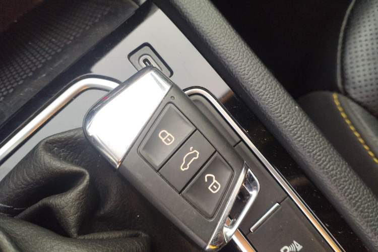 Used Volkswagen FAW-Volkswagen CC 2023 380TSI Striking Edition
