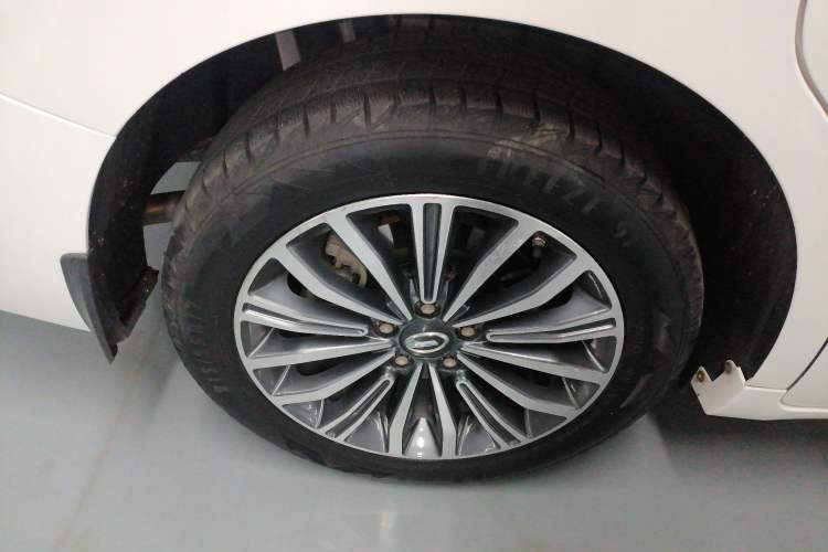 Used GAC Trumpchi M6 2021 270T DCT Luxury Edition (7-seater)
