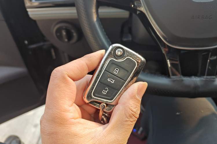 Used Jetta VS5 2023 280TSI Automatic Enjoyment Model
