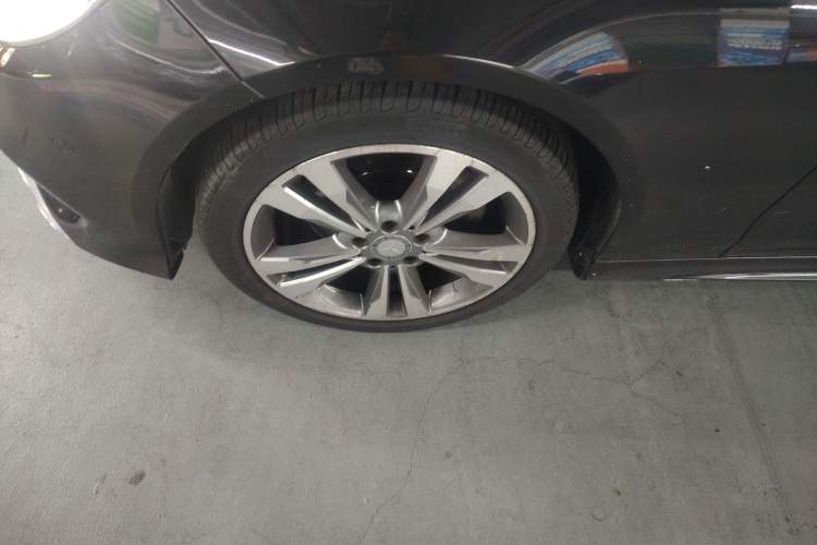 Used Mercedes-Benz E-Class 2015 E 260 L Sport Edition
