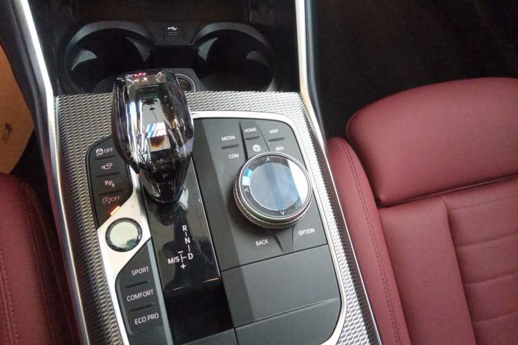 Used BMW 3 Series 2021 Second Facelift 325i M Sport Night Edition Package
