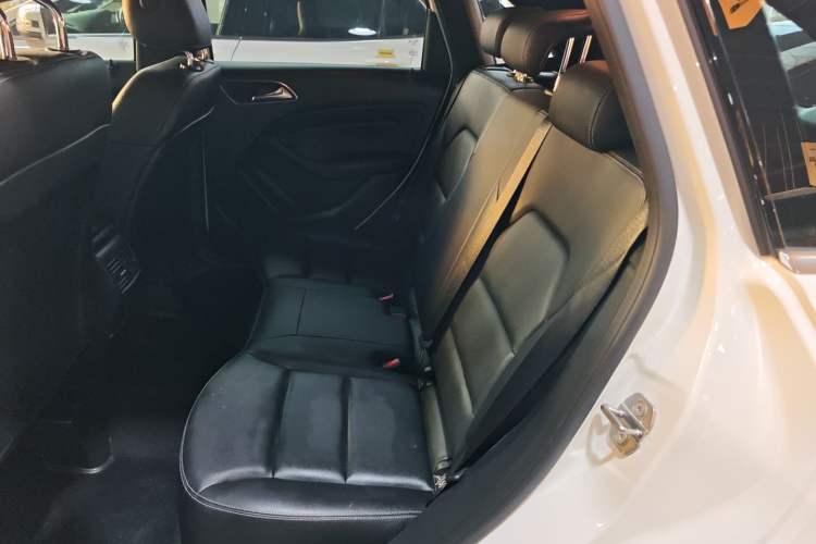Used Mercedes-Benz B-Class 2019 B 200 Fashion Model
