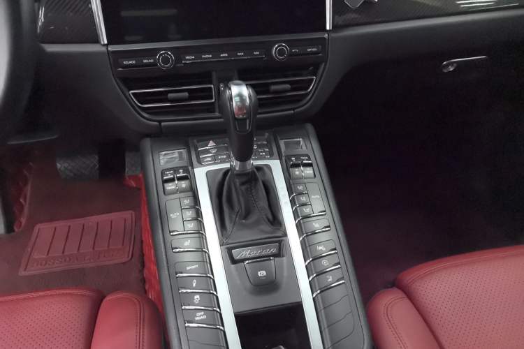 Used Porsche Macan 2018 Macan 2.0T