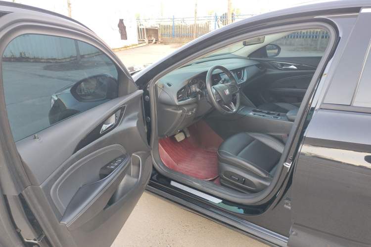 Used Buick Regal 2024 25T Deluxe Edition