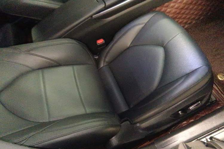 Used Toyota Avalon 2023 2.0L Luxury Edition
