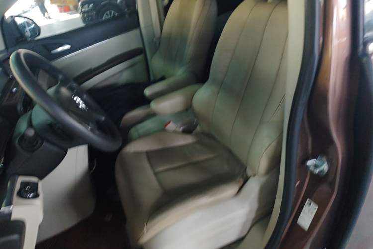 Used Buick GL8 2020 Land Cruiser Executive Class 652T Comfort Model
