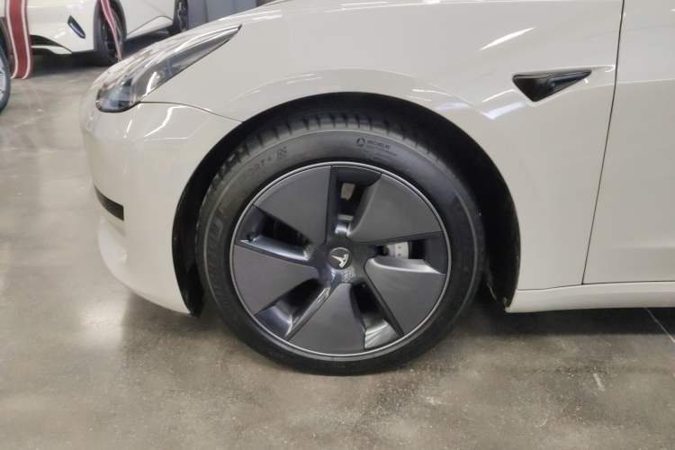 Used Tesla Model 3 2022 Rear-Wheel-Drive Version