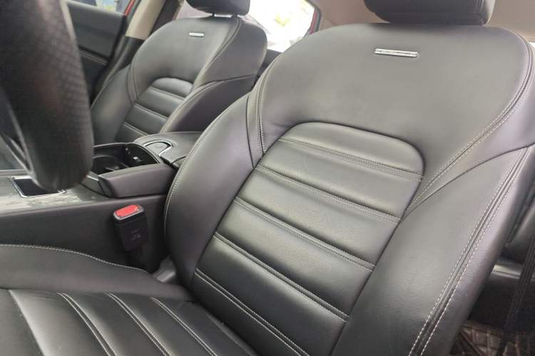 Used Venucia T90 2017 2.0L CVT Smart Edition
