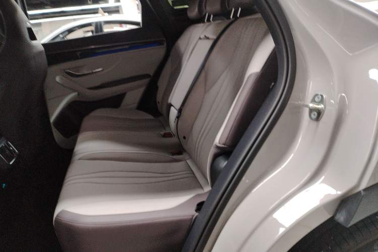 Used BYD Song PLUS New Energy 2025 DM-i 160KM Flagship Model