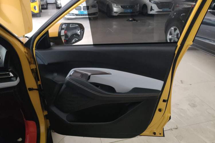 Used Baojun RS-3 2020 1.5L Manual Elite Version with 24-Hour Online Service
